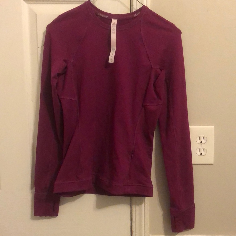 NWOT Luluemon thick workout long sleeve shirt